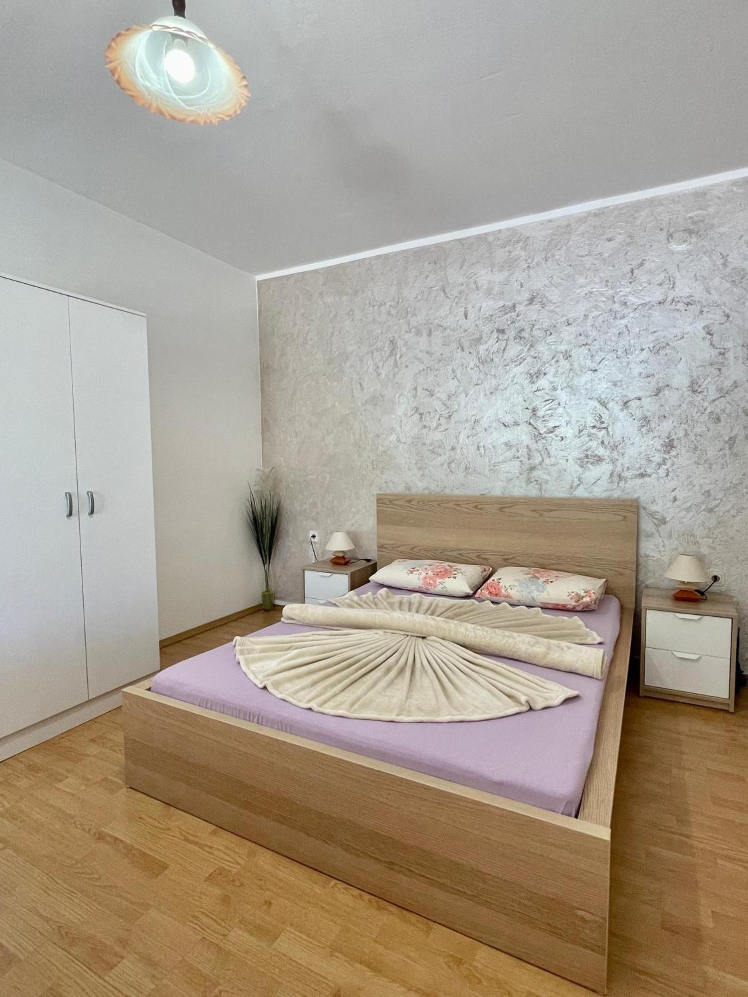 Apartments Marina Becici  Bagian luar foto